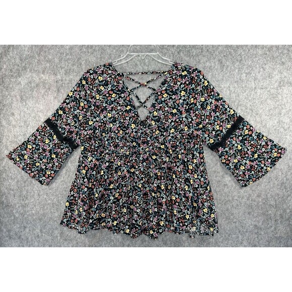 No Boundaries Black Daisy Floral Top 3/4 Sleeve Flare Crochet Sz 3X - Picture 5 of 10